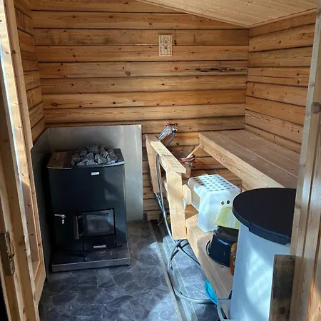 Himos, Wood Sauna & Hot Tub X 6 Persons *