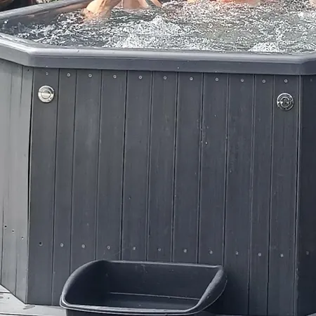 Himos, Wood Sauna & Hot Tub X 6 Persons Camping