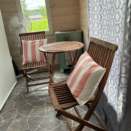 Camping Himos, Wood Sauna & Hot Tub X 6 Persons *