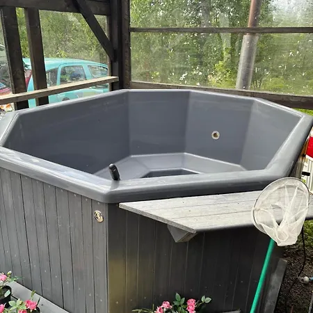 Himos, Wood Sauna & Hot Tub X 6 Persons Jämsä