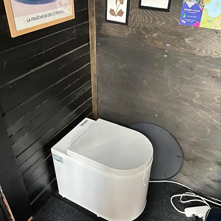 Himos, Wood Sauna & Hot Tub X 6 Persons Camping Jämsä